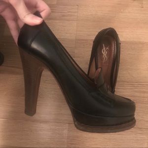 Authentic YSL tribtoo pumps
